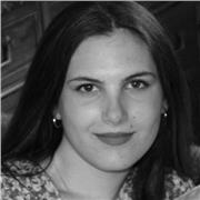 Professeur de français donne des cours particuliers pour étudiants